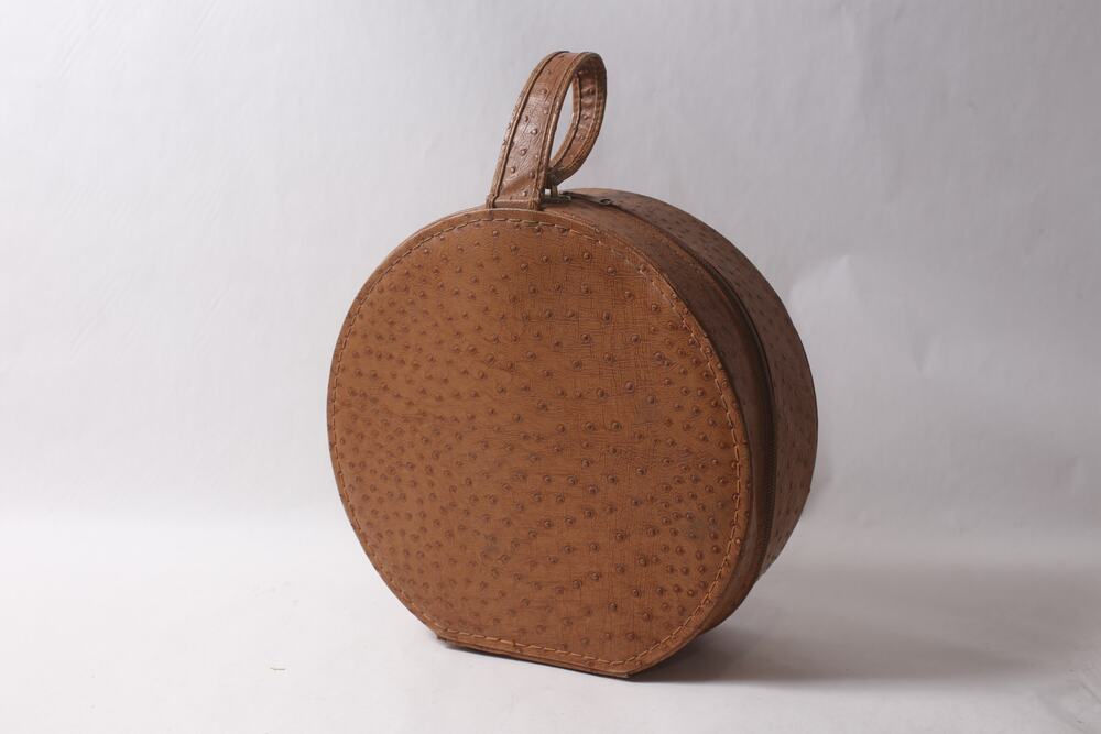 1960s Hat Box Faux Leather Round Brown Vanity or Make-up Travel Case Handbag ~